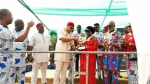 Uche Ekwunife receiving the award