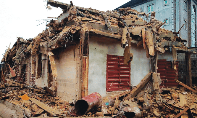 The collapsed Building