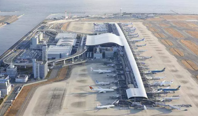 Shocking: This Country Has built The world's first Airport On The Ocean.