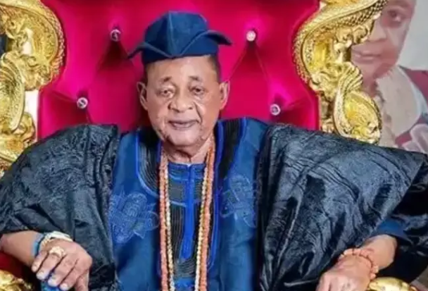Oba Of Lagos: The Three Kings That Still Maintain Their Integrity In Nigeria.