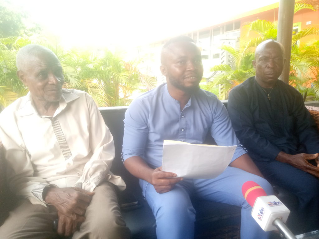 Amakor village leaders briefing newsmen in Awka, Tuesday