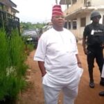 Suspected thugs attack Adeleke’s convoy in Osogbo